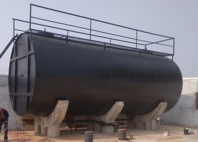 Chemical storage tank corrosion protection coating